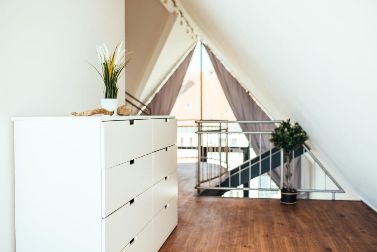 Appartement Fantastic Loft With Balcony à Berlin Extérieur photo